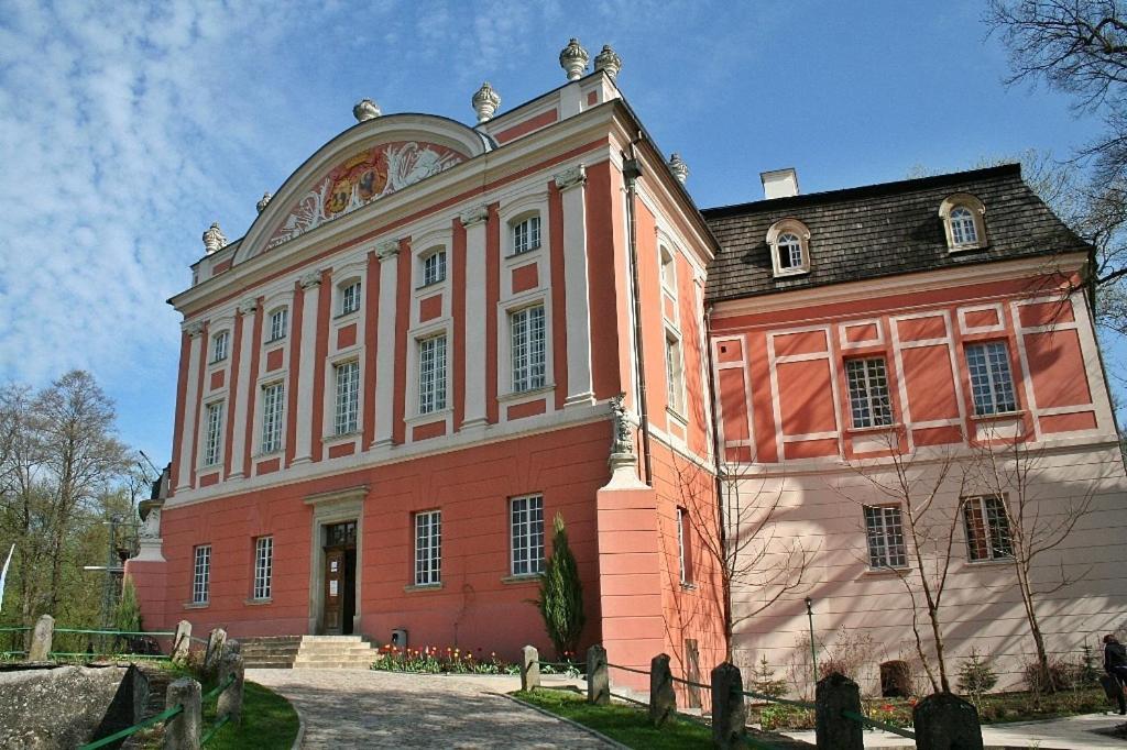 Palac Kurozweki Aparthotel Esterno foto