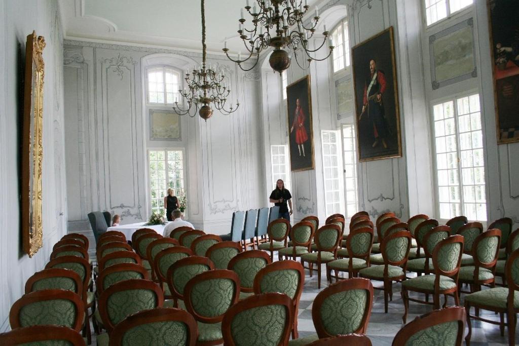 Palac Kurozweki Aparthotel Esterno foto