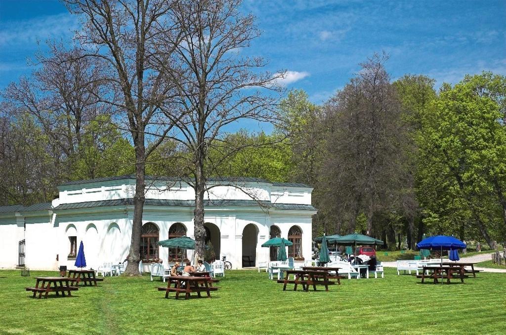 Palac Kurozweki Aparthotel Esterno foto